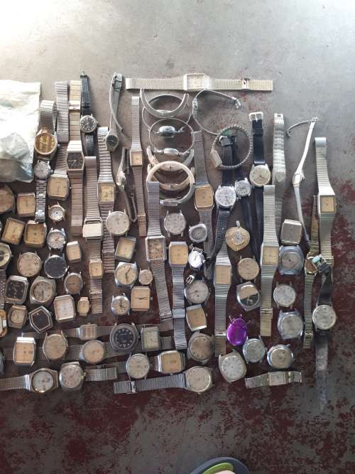 Hundreds of mechanical watches and spares