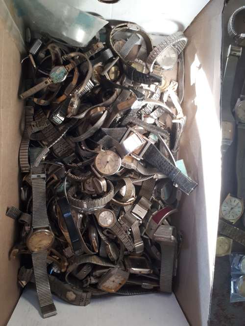 Hundreds of mechanical watches and spares