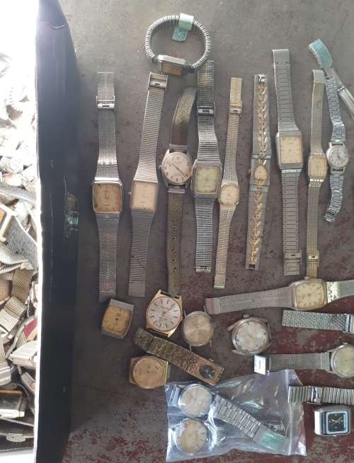 Hundreds of mechanical watches and spares