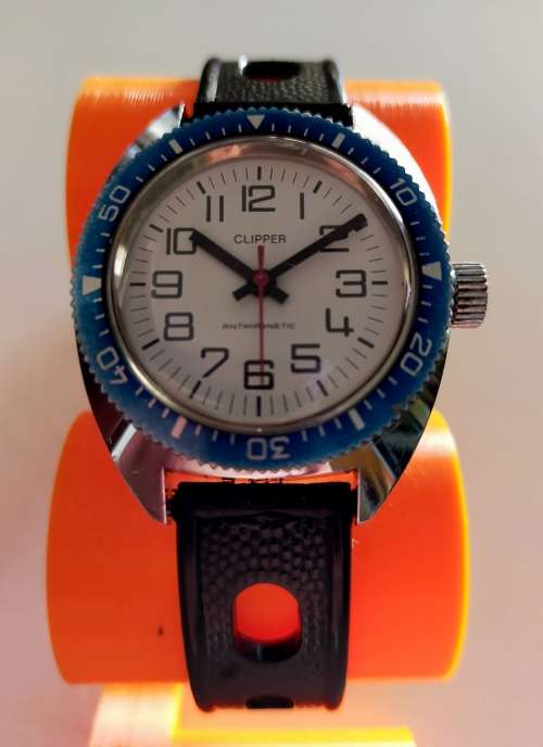 Clipper Waterproof, manual wind