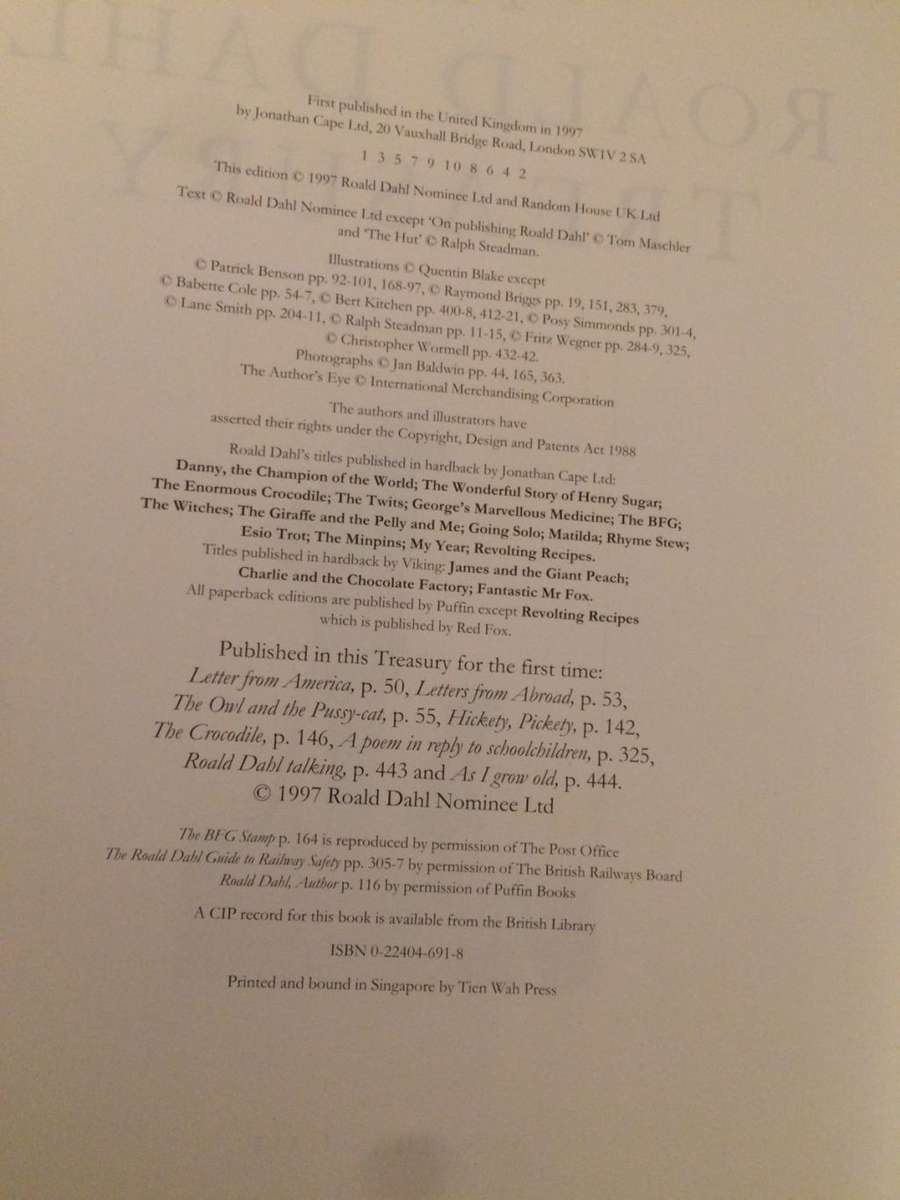 The Roald Dahl Treasury (1997 1st Edition Hardcover)