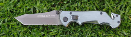 FLASH TANTO WITH PORTION SERRATED BLADE, GLASS BREAKER and BELT CUTTER - FULL HOUSE POCKET KNIFE!