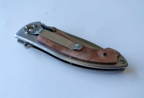 FOLDING STAINLESS STEEL POCKET, OUTDOOR & CAMPING KNIFE!!!