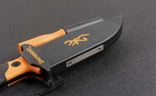 525 SURVIVAL, TACTICAL & EDC HUNTING KNIFE WITH SHEATH & ACCESSORIES!