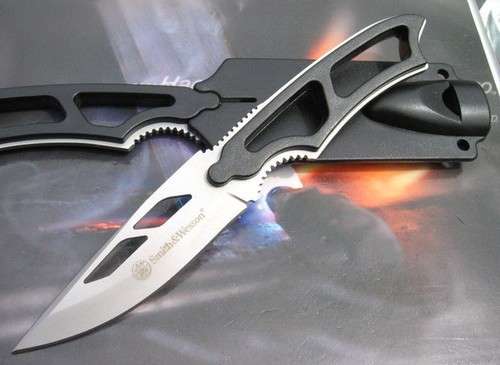 SW990 NECK KNIFE / HARD SHEATH / EMERGENCY & WHISTLE!!!