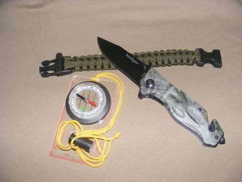 KERSHAW B049 FOLDING KNIFE WITH ROPE CLIP BLADE & GLASS BREAKER *** NEW ITEM***