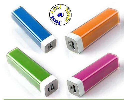 CHARGER / POWER BANK - 2600mAh *** HOT ITEM ***