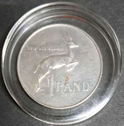 1966. `*SILVER *` 1RAND-AFRIKAANS  **TAG EAR**   ***VERY RARE COIN ***