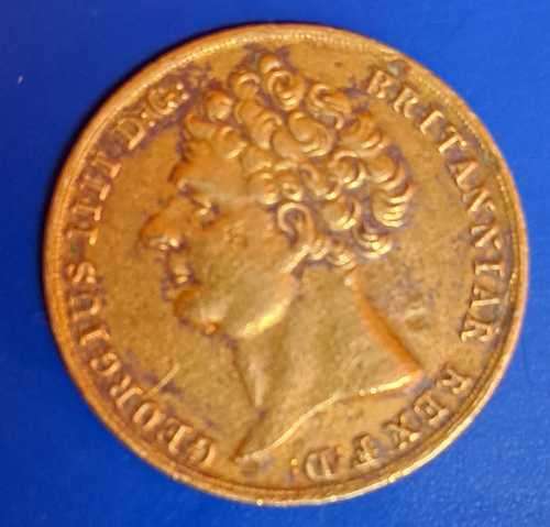 GEORGE IV SOVEREIGN  COIN (*1823*) RARE COIN **200 years old ***
