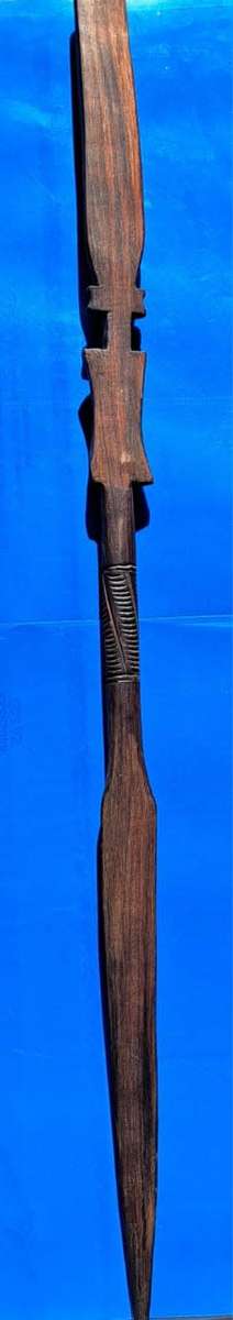 VINTAGE AFRICAN WOODEN CEREMONIAL DECORATIVE SPEAR TRIBAL COSTUME  60CM ???