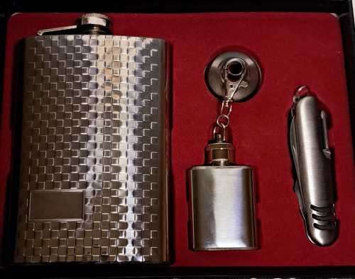 CLASSICAL GIFT SET WITH MULTI TOOL KNIFE. **GIFT FOR THE MAN IN YOUR LIFE **???