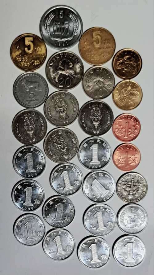 A BIG LOT OF UNCIRCELATED  COINS INTERNATIONAL COINS 27 COINS?.. NEW