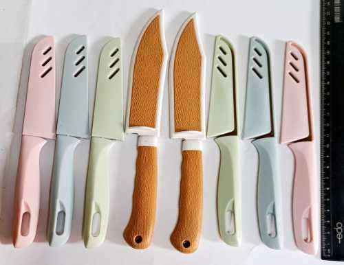 KITCHEN KNIFE  COMBO  8× KNIVES FOR ONE BID. ?.