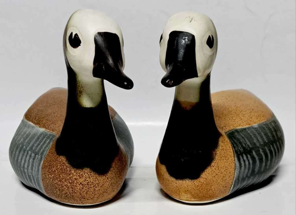 MAGNIFICENT CERAMIC DUCK`S ×2.  ( 26CM×15CM. )  ** STUNNING **