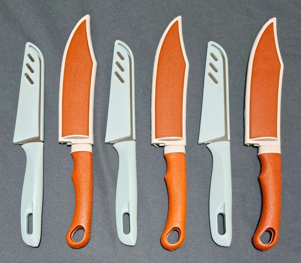 KITCHEN KNIFE  COMBO  6× KNIVES FOR ONE BID.  **NEW**