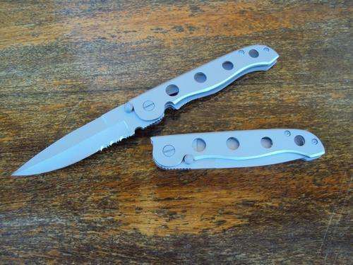 Awesome Featherlight Incredibly Strong Razor-Sharp Special Forces M16 Knife