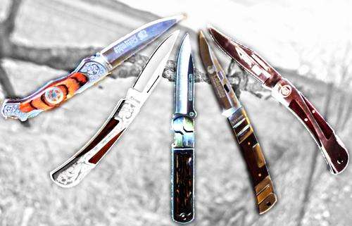 Choose Any One of these Four High Quality Workman's Razor-Sharp Wolf Pocket Lock Knifes