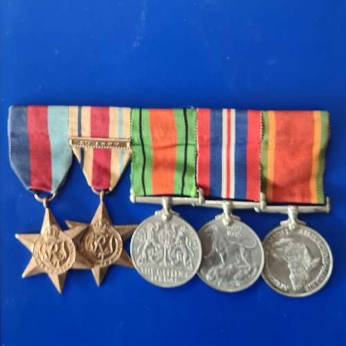 WW2 - MEDAL GROUP - FULL SIZE