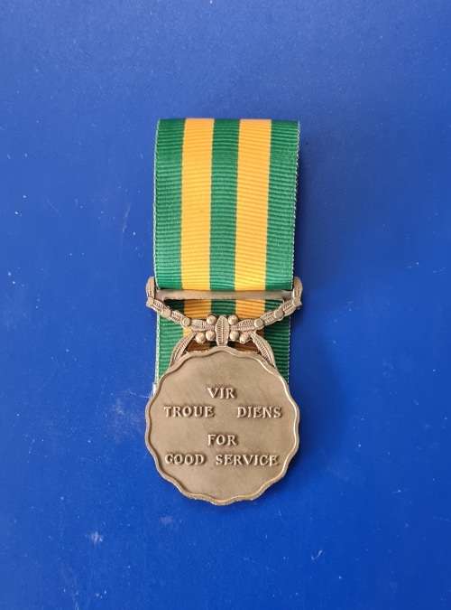 SADF GOOD SERVICE MEDAL GOLD (30 YR) - FULL SIZE