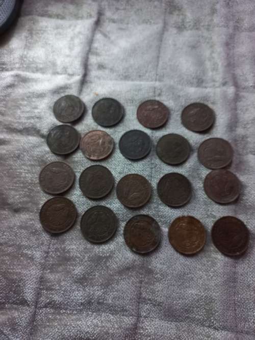 19 x SA 1/4 penny from 1943