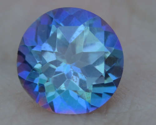 3.24Ct Natural Mystic Topaz Starting at R1 No reserve