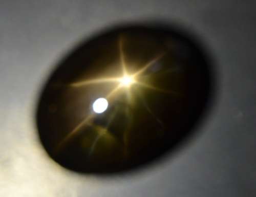 2.38Ct Natural star Sapphire Starting at R1 No reserve