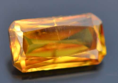 1.57ct Natural Sphene/Titanite Starting@ R1