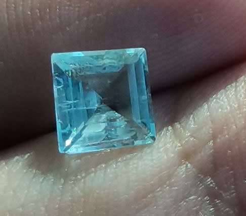 0.99ct aquamarine
