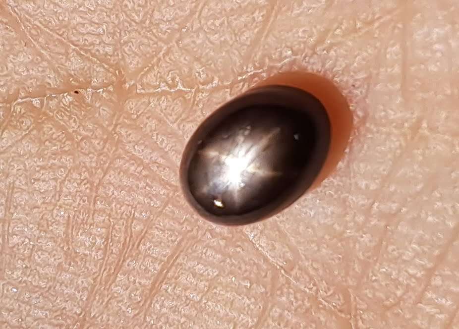 .9ct Star sapphire