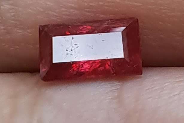 0.66ct Natural ruby