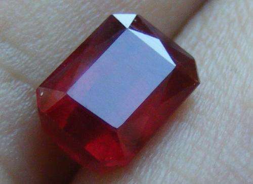GemDeals: 2.22 CT TOP RED RUBY STARTING@R1NR!!!