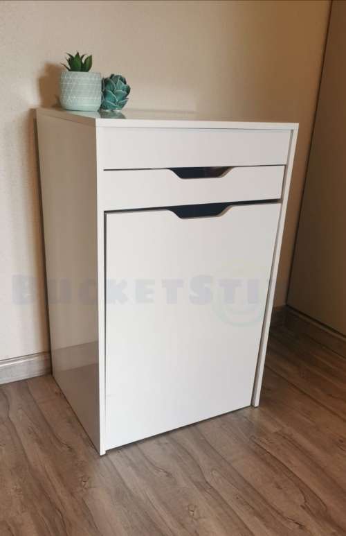 White Compact Dresser Table Chair