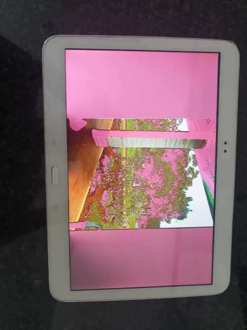 Samsung Tab 3 10.1 inch + DSTV drifta *** please read***