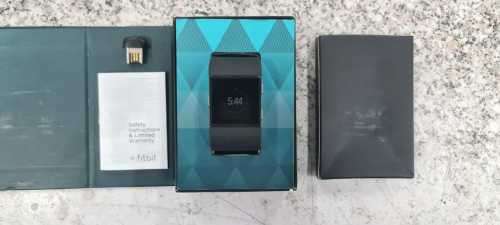 FITBIT SURGE SMART WATCH