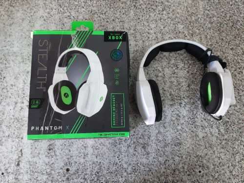 SERIES X GAMING HEADSET & USB TWIN CONTROLLER *PLEASE READ*