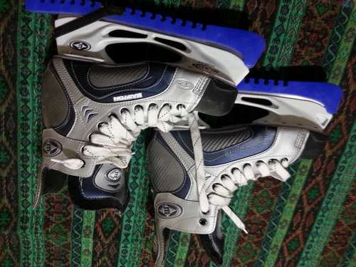 Easton Ice Skates, No reserve!