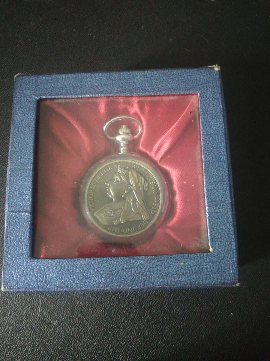 Quartz Victoria/One Penny 1899 Pocket Watch With Box