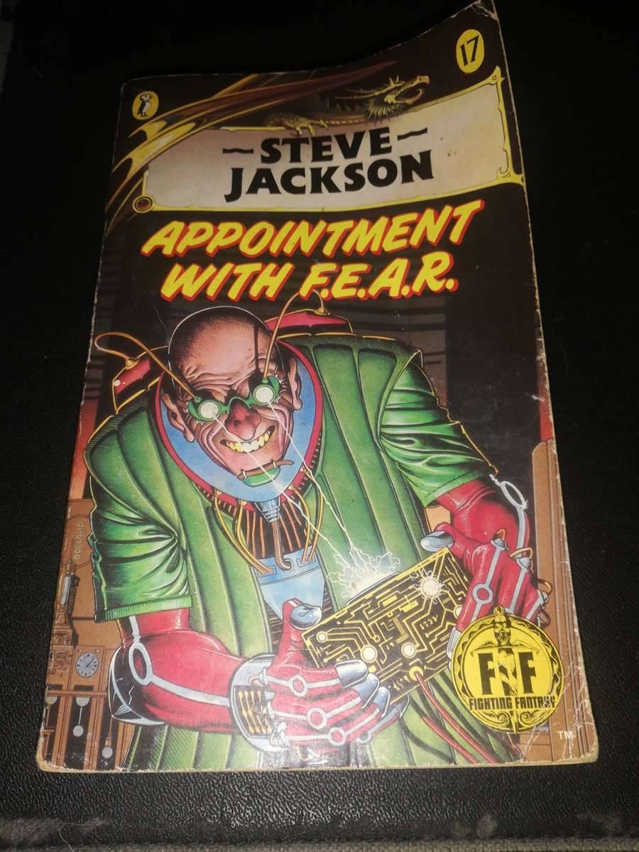 FIGHTING FANTASY ROLEPLAY BOOK by Steve Jackson