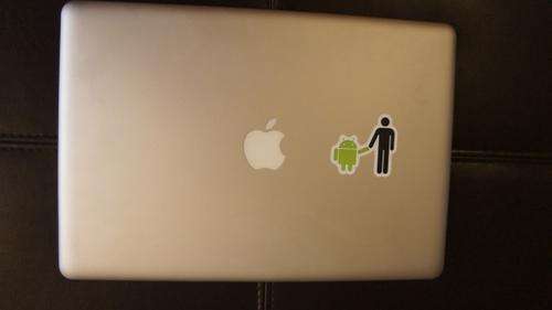 15" MacBook Pro 2.4GHz Core Duo 2 + OSX 10.6