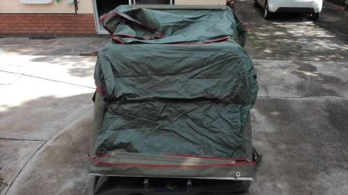 Howling Moon Roof top tent