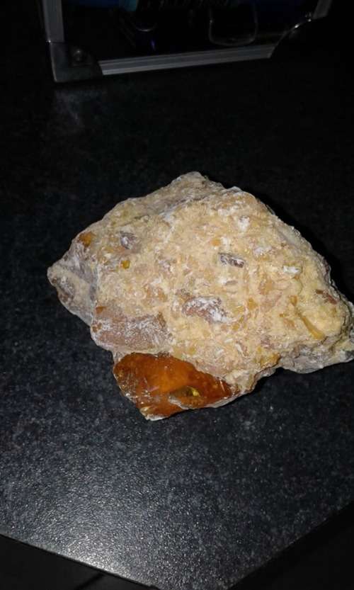 Pine Tree Resin
