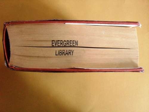 The Plains of Passage, Jean M. Auel