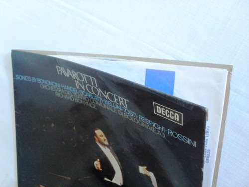 Pavarotti in Concert - Songs by Bononcini, Handel, Scarlatti, Bellini