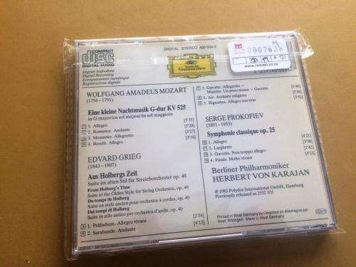 Mozart - Eine Kleine Nachtmusik, Berlin Phil/von Karajan