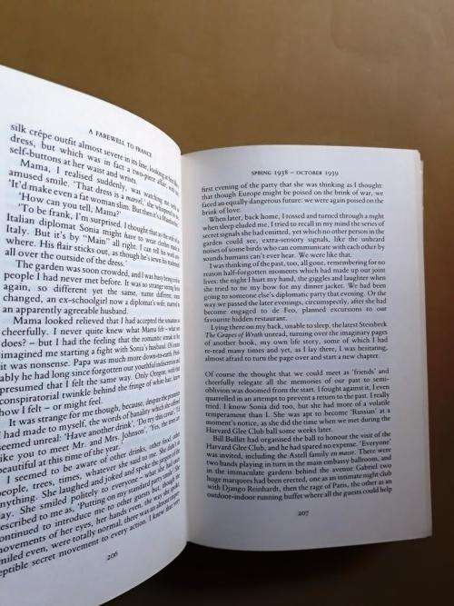 A Farewell to France, Noel Barber [1st edition, 1983, Hodder and Stoughton, London]