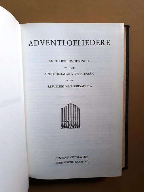 Adventlofliedere - Amptelike Himnebundel van die Sewendag-Adventistekerk (RSA)