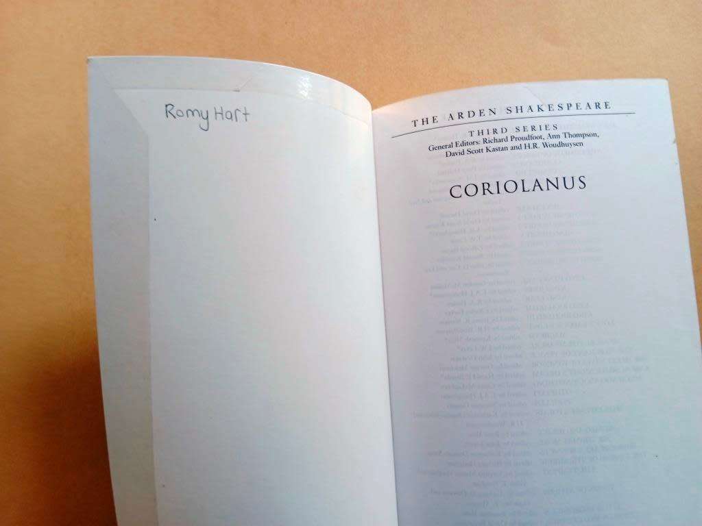 Corialanus, William Shakespeare [Arden Shakespeare annotated edition]