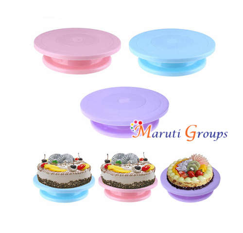 Revolving cake stand