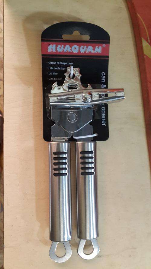 Can opener and bottle opener