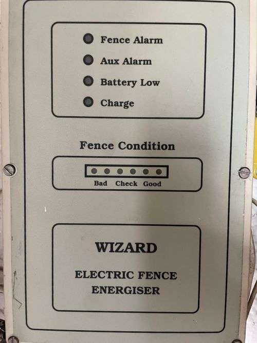 Wizard Electric Fence energiser + brand new battery